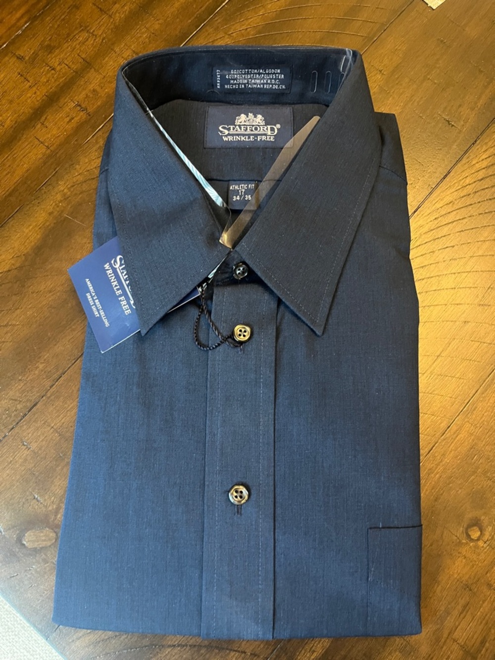 Stafford Men's Dress Shirt in Dark Blue